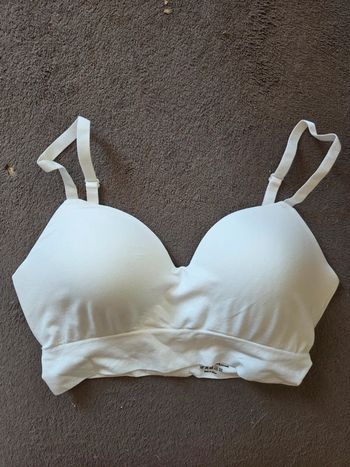 Brassière blanche
