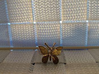 Bague fantaisie papillon avec nacre