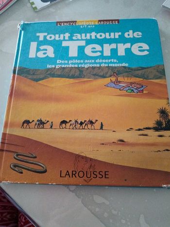 Livre tout autour de la terre