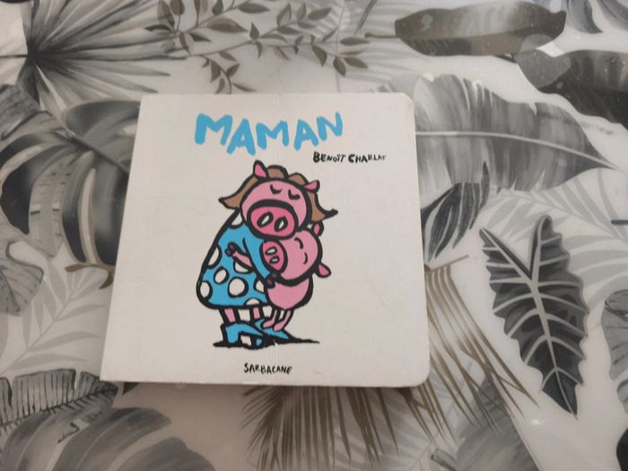 Album cartonné école des loisirs maman