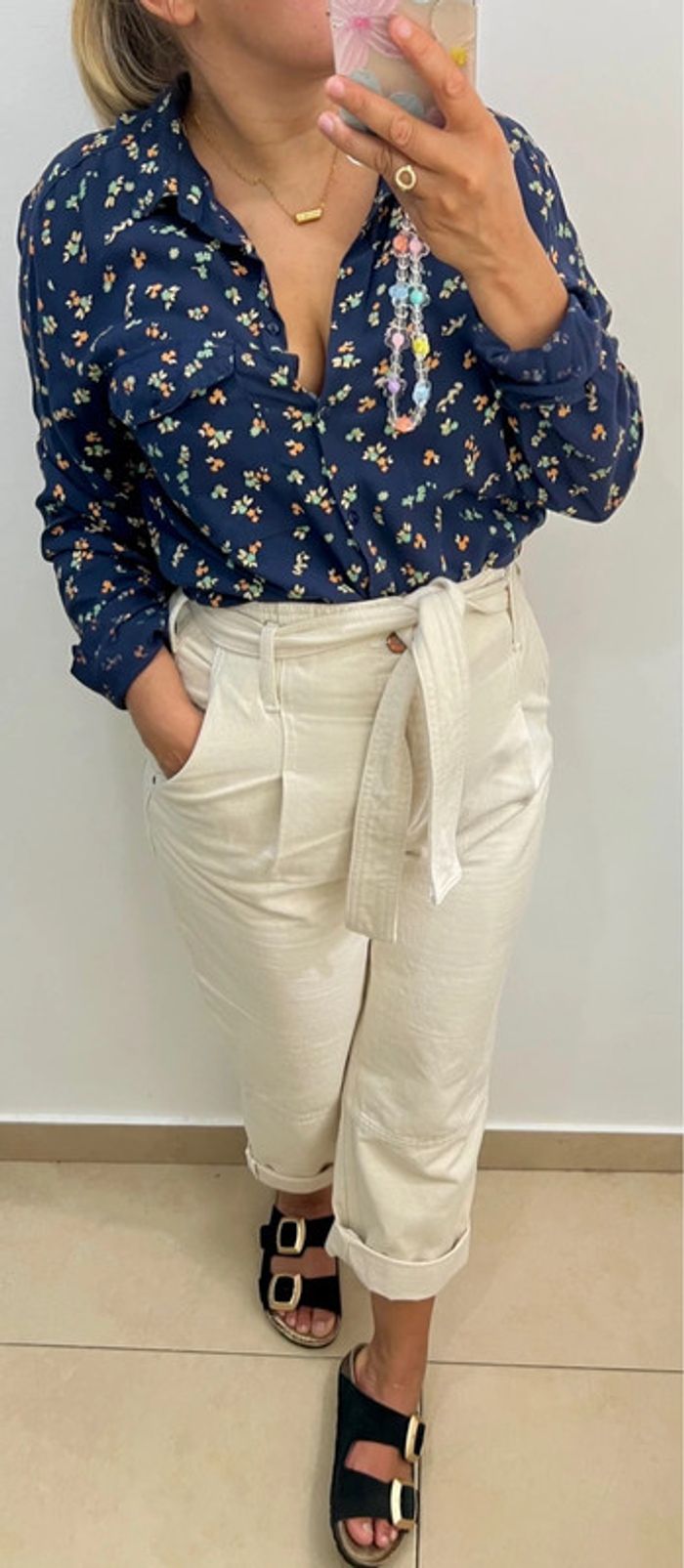 🩵Chemise imprimée fleurs Taille 38 - photo numéro 2