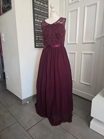 Robe longue cérémonie, Mlle honneur, mariage, evénement bordeaux taille L neuf