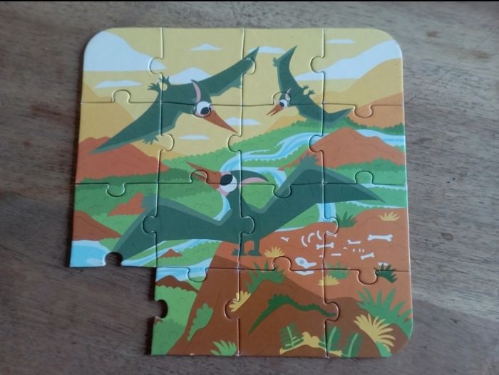4 puzzles dinosaures - très bon état - 3 ans et + - photo numéro 5