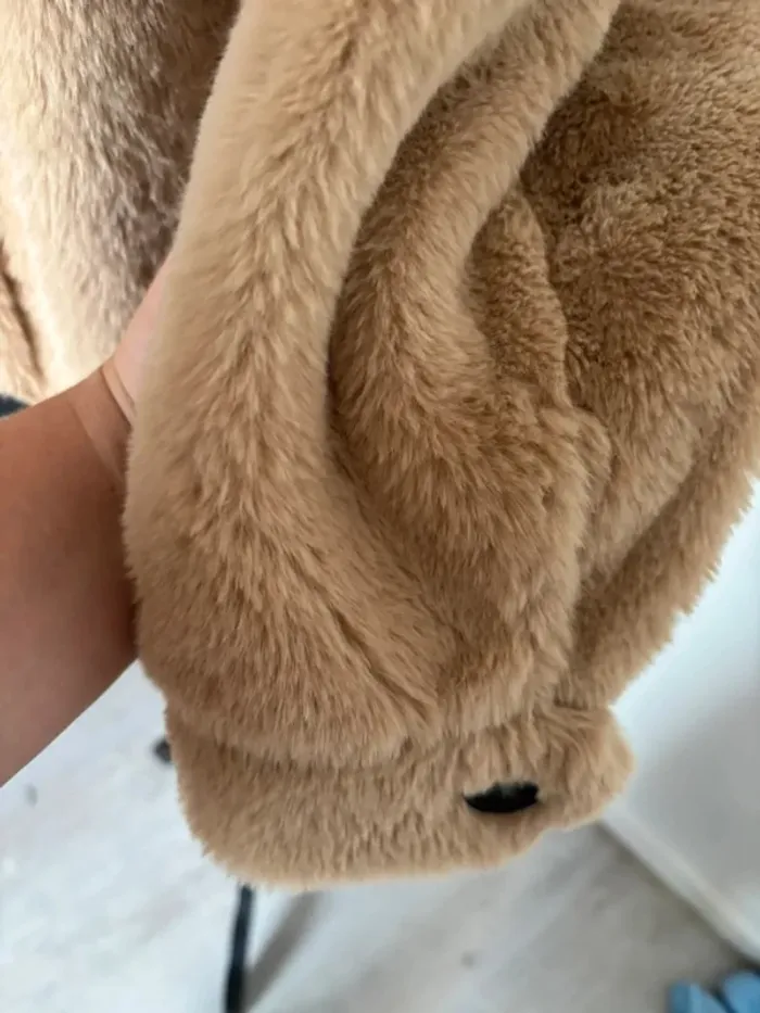 Veste en fausse fourrure beige S/M - photo numéro 4