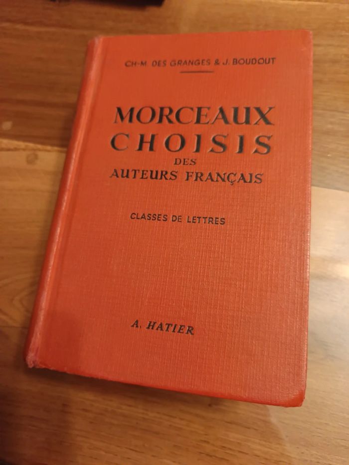 Vieux livre morceaux choisis des auteurs français