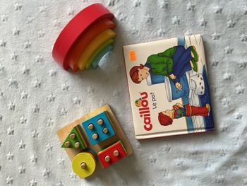 livre Caillou Le pot édition trifora