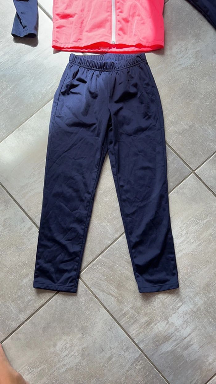 Survêtement 8 ans - photo numéro 2