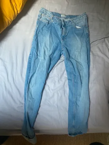 Jean L40
