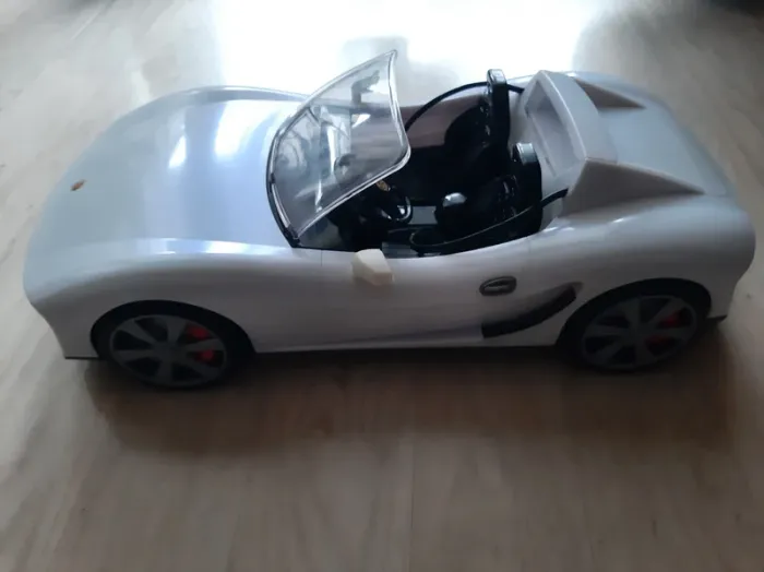 Véhicule Rainbow High voiture arc-en-ciel - photo numéro 8