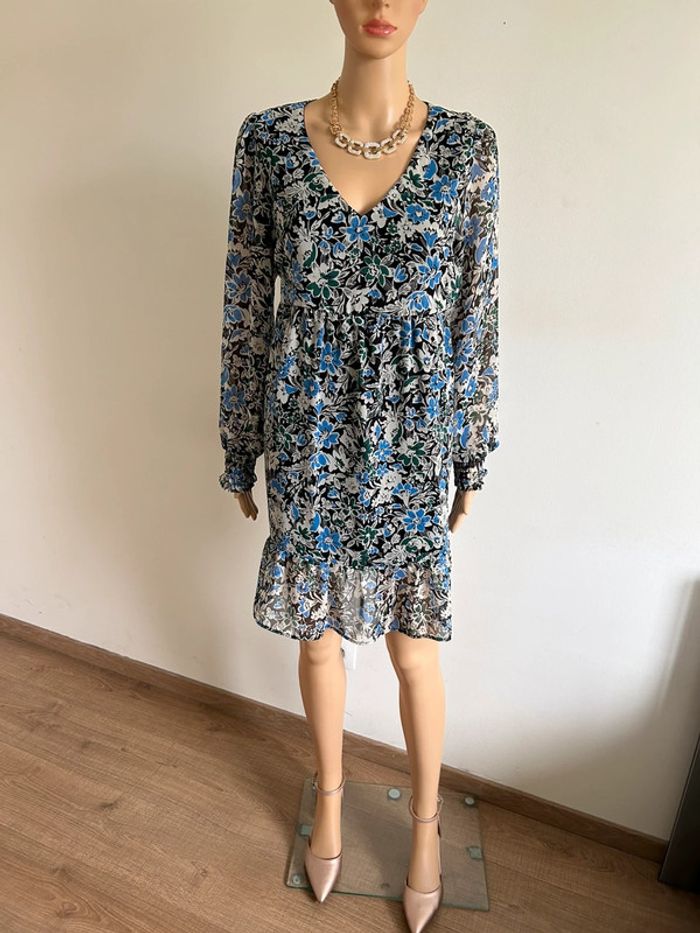 Robe imprimée fleurie à manches longues Naf Naf taille 40 jamais portée - photo numéro 3