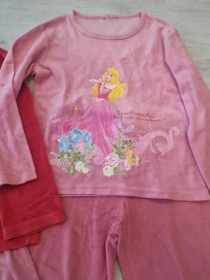Lot pyjamas 5 ans - photo numéro 3