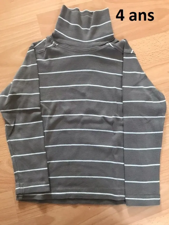 Sous pull 4 ans à rayures