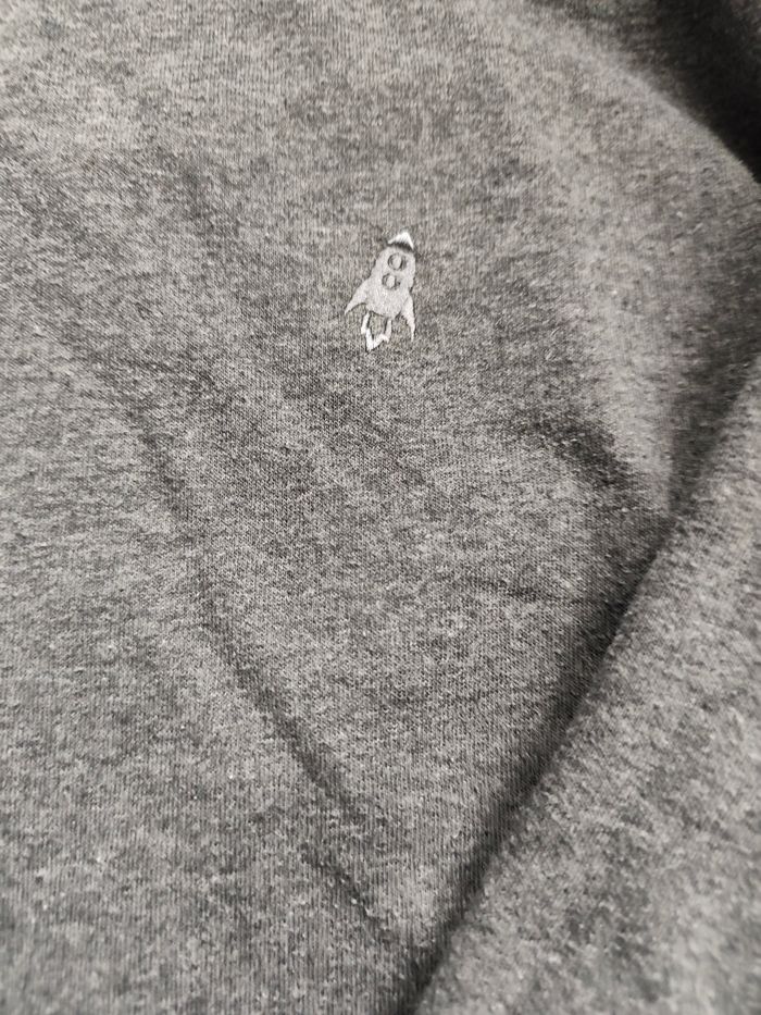 Pull garçon gris - photo numéro 4
