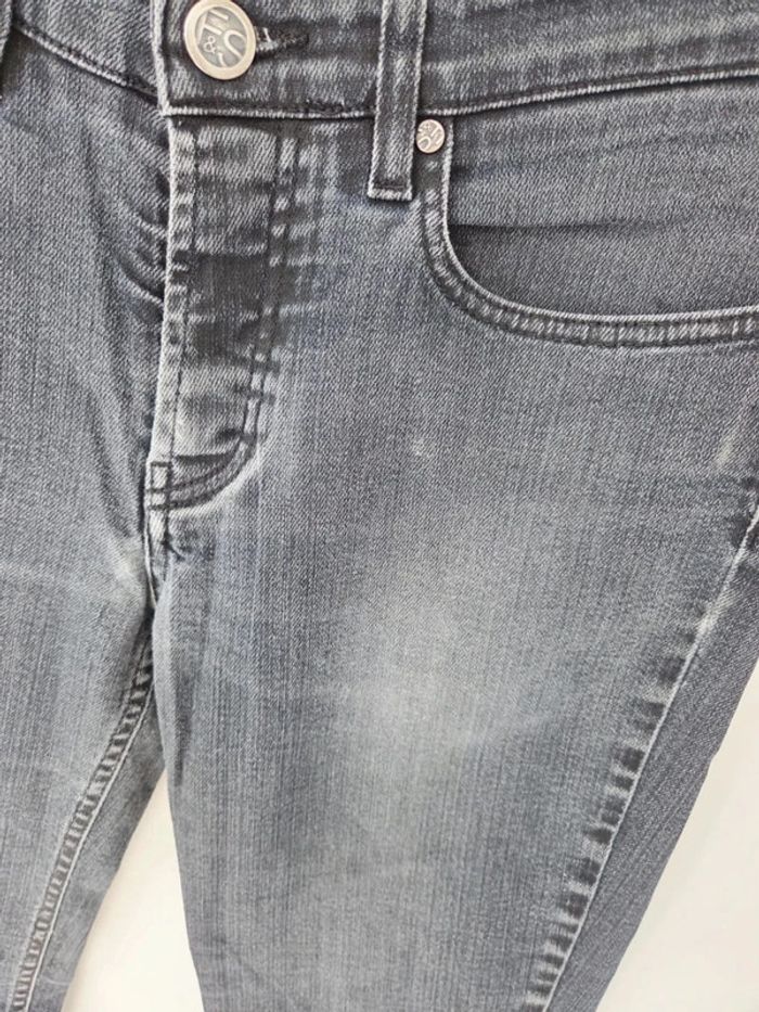 Beau jean Father & Sons taille 40 (M) - photo numéro 2
