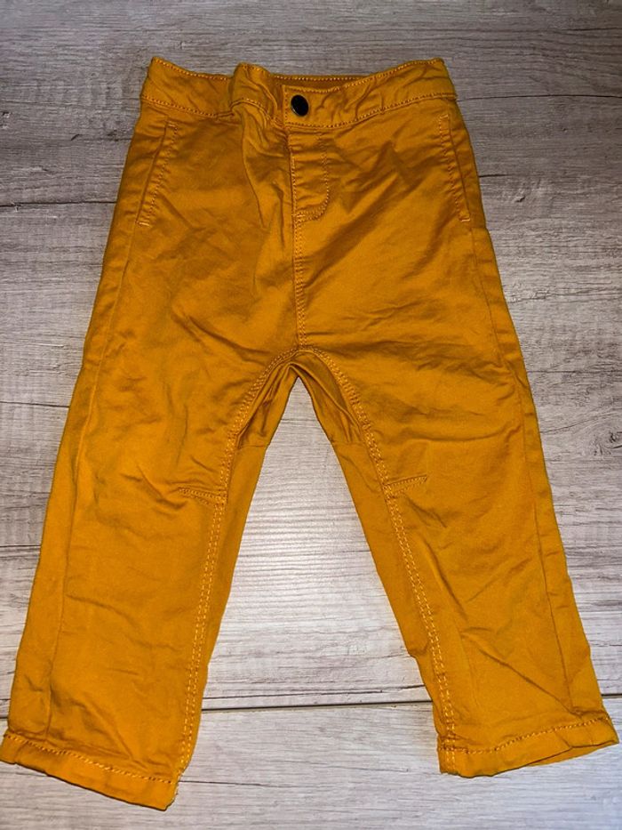 Pantalon moutarde