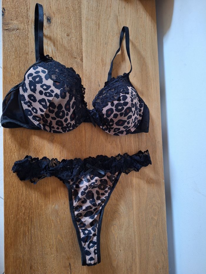 Lingerie neuve taille 40