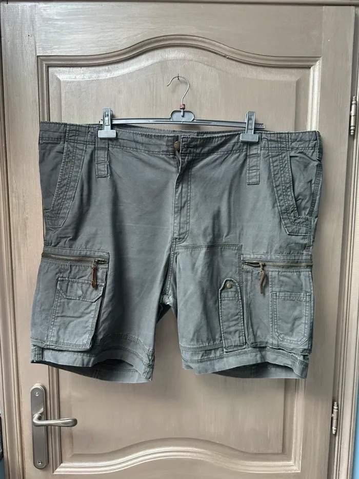 Short gris taillissime taille 66 - 5XL