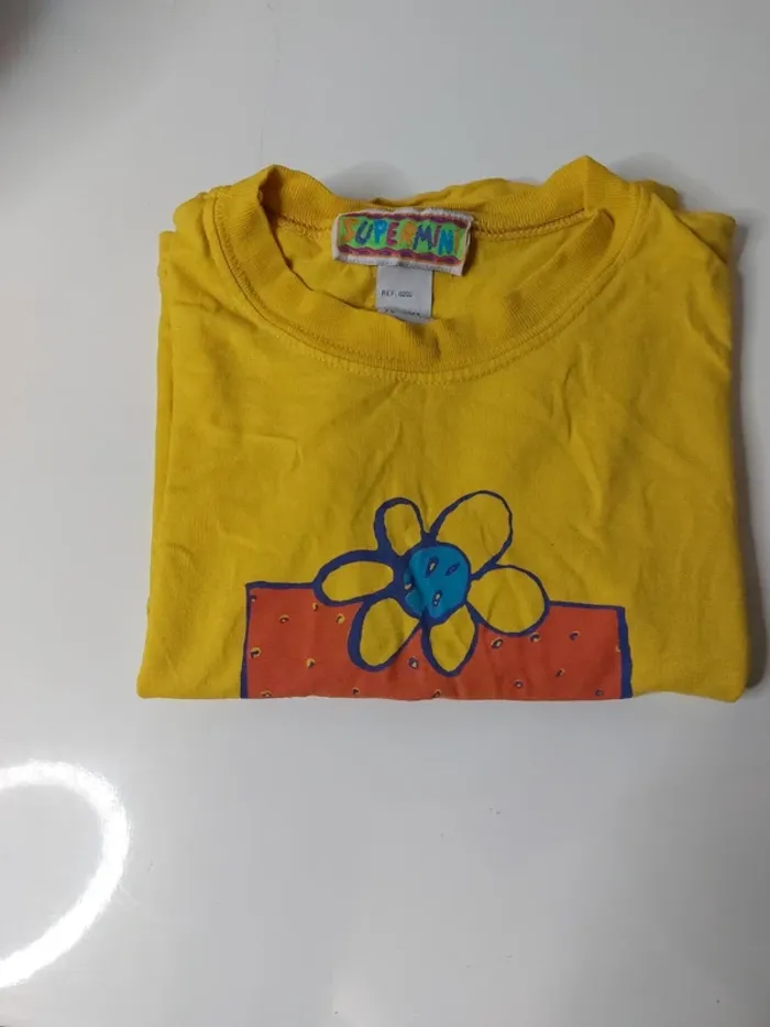 Tee-shirt jaune imprimé "Super mini " - photo numéro 2