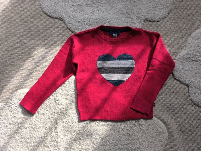 Pull cœur / Okaïdi / taille 4 ans / fushia et gris