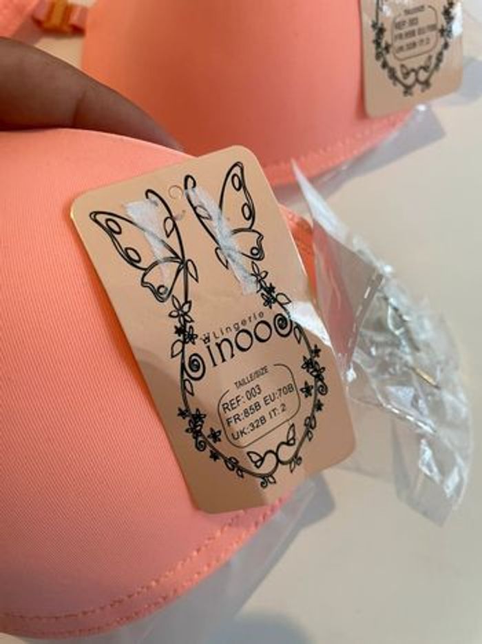 6 soutien-gorge dos transparent taille 85B - photo numéro 6