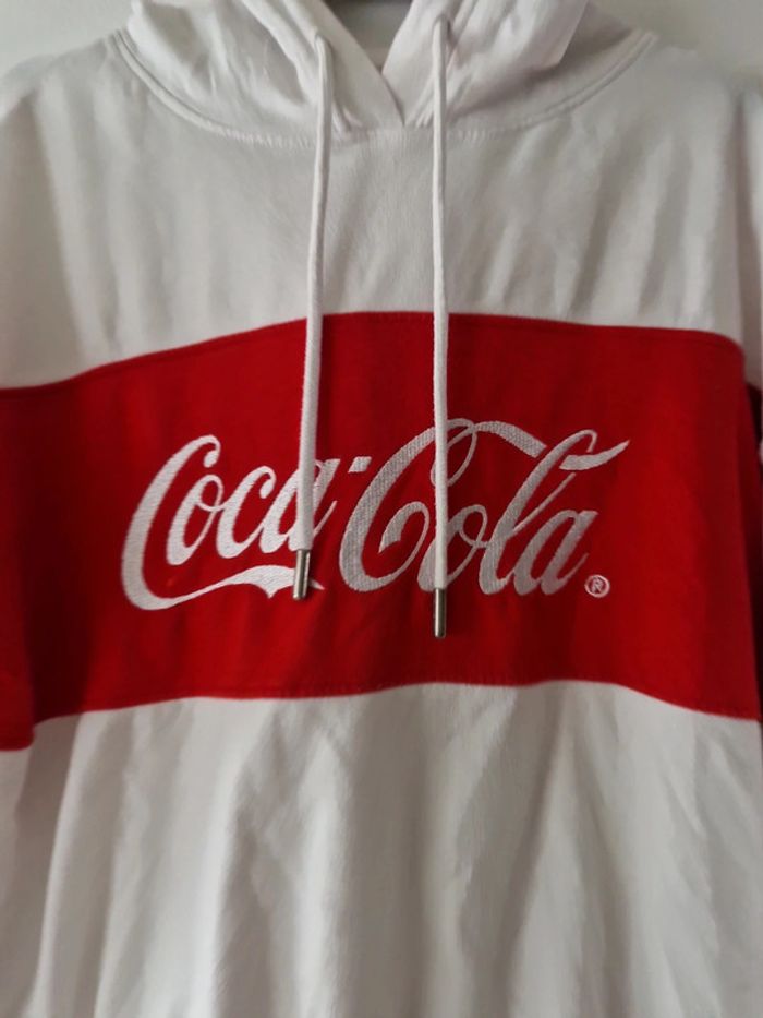 Pull capuche coca cola femme - photo numéro 2