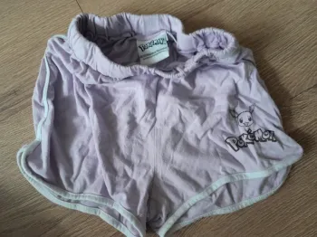 Short rose pokemon 8 ans