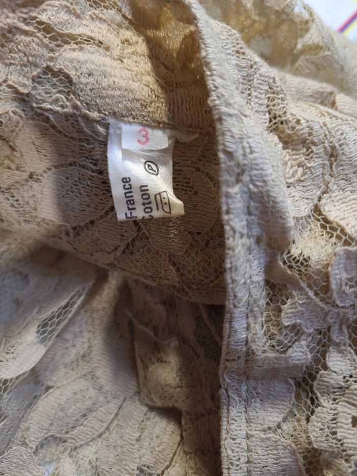Chemise en dentelle - photo numéro 8