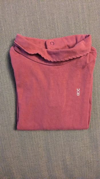 Tee shirt manches longues avec petit col de la marque Obaibi taille 18 mois