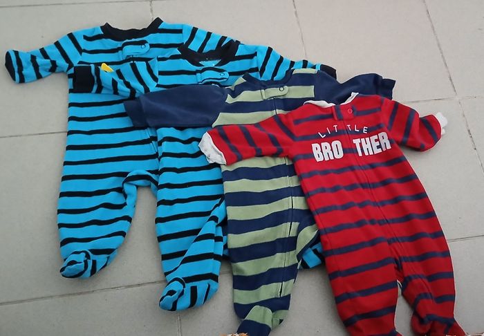 Lot vêtements bébé
