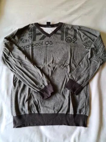 Pull col V
