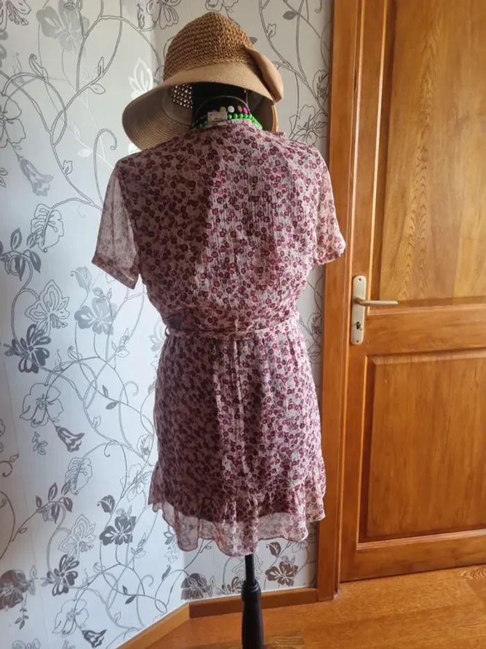 Robe fleurie Jacqueline de yong - photo numéro 4