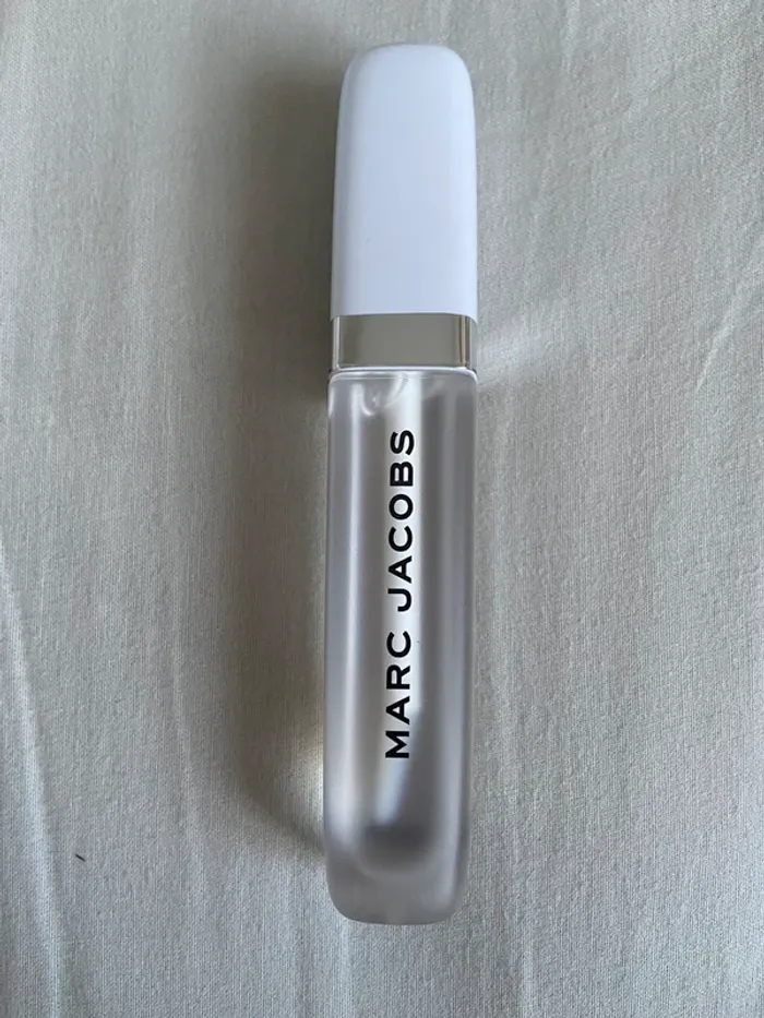 Huile hydratante lèvre marc jacobs neuf