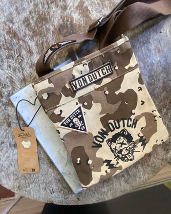 Sac a bandoulière Von Dutch