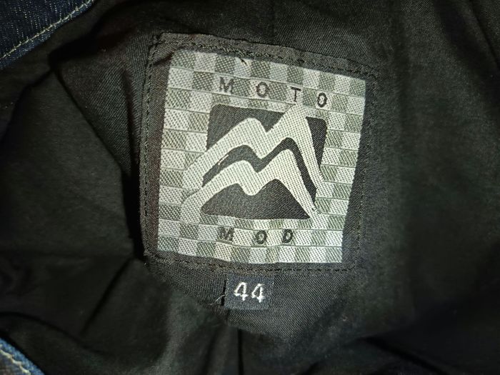 Jeans moto - photo numéro 3