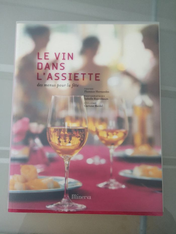 Livre cuisine Le vin dans l'assiette