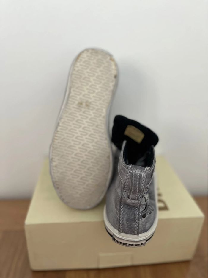 Baskets Diesel Neuves - photo numéro 6