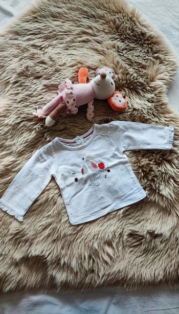 T-shirt blanc oiseau Gémo 1 mois