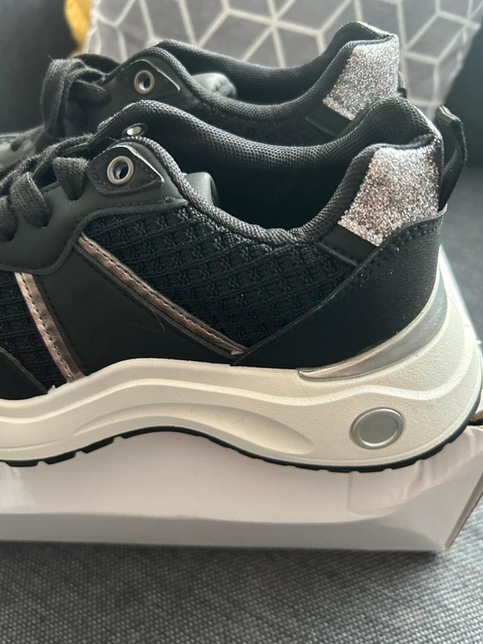 Basket femme idéal shoes taille 38 - photo numéro 3