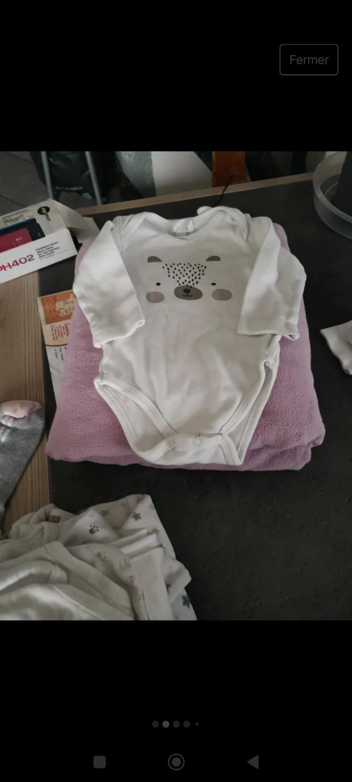 Body 6 mois (Lot) - photo numéro 3