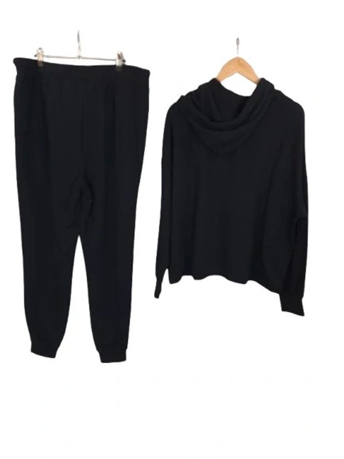 Ensemble de sport even&odd - photo numéro 2