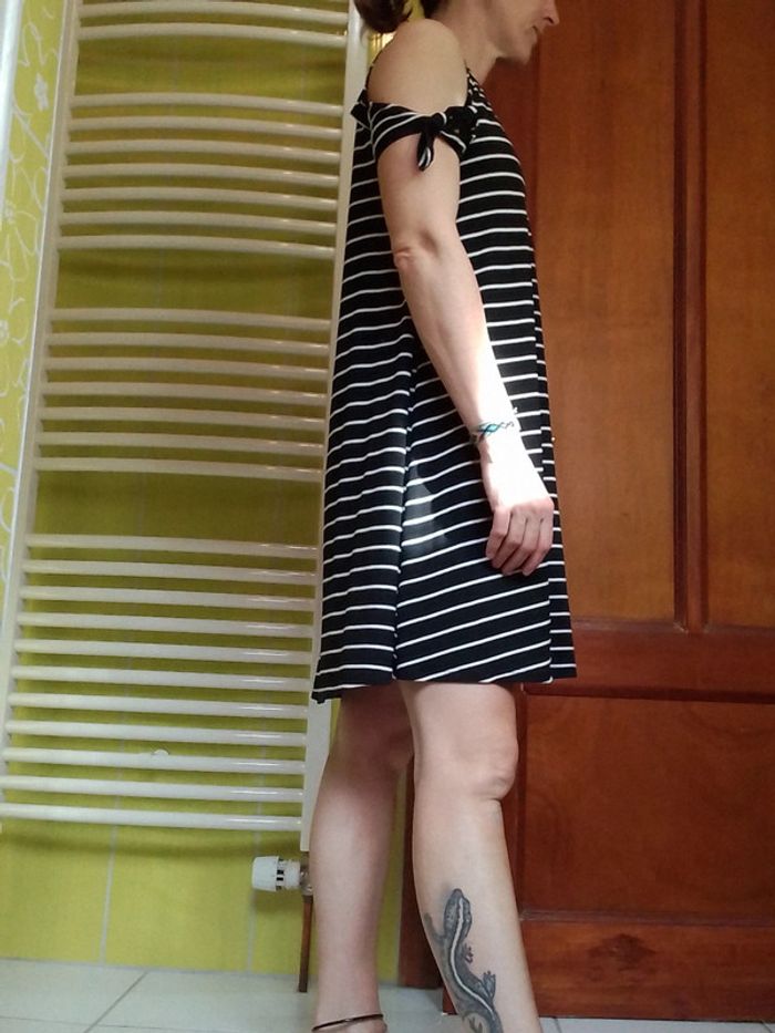 Robe femme bleu marine rayés - photo numéro 6