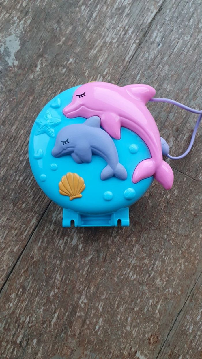 Polly pocket dauphin