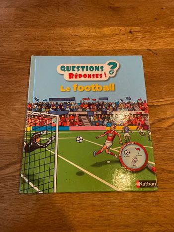 Livre Questions réponses Le football