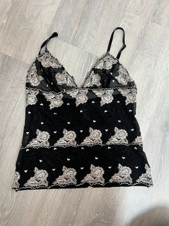 Haut lingerie nuit