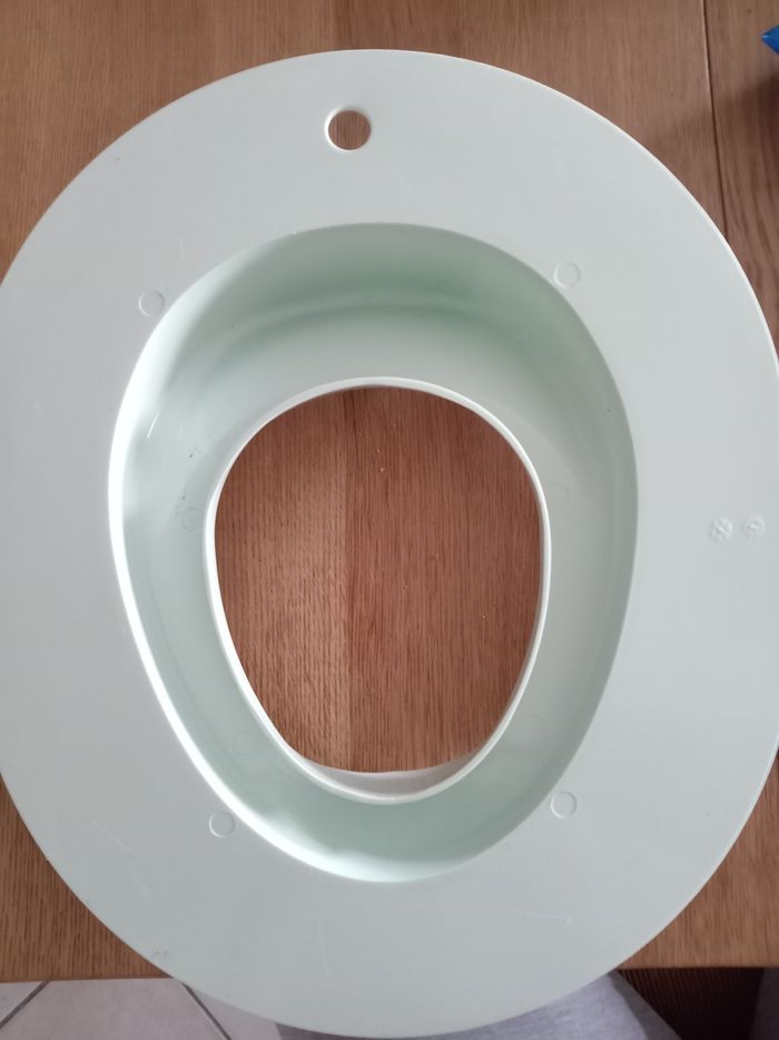 Réducteur de toilette - photo numéro 2