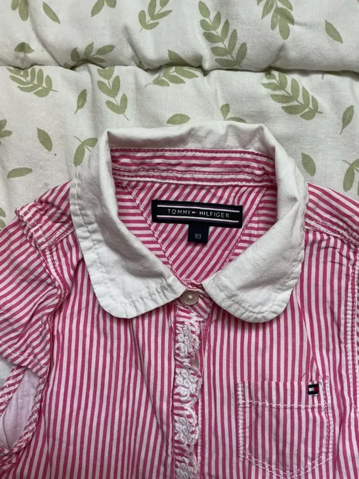 robe manches courtes rayé rose et blanc avec ceinture poche poitrine tommy hilfiger 18 mois - photo numéro 4