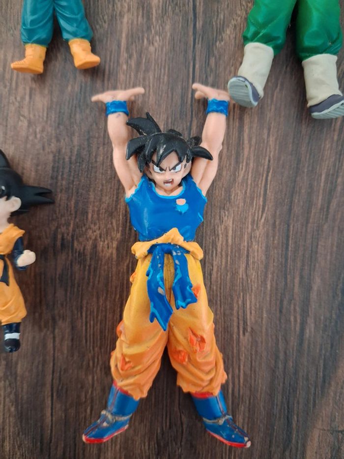 Lot de 11 figurines Dragon Ball Z Gashapon Hachette Goku nuage Trunk futur Gotrunk C17 - photo numéro 6