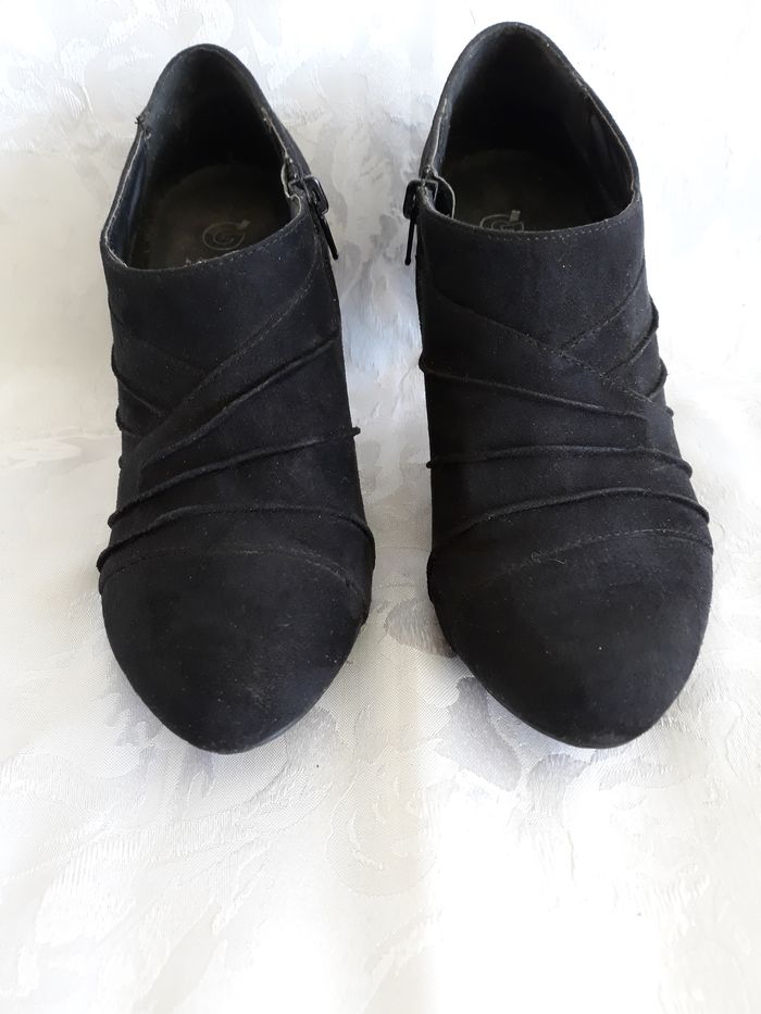 Faby27800 Chaussures Low Boots couleur noire Taille 38 - photo numéro 5