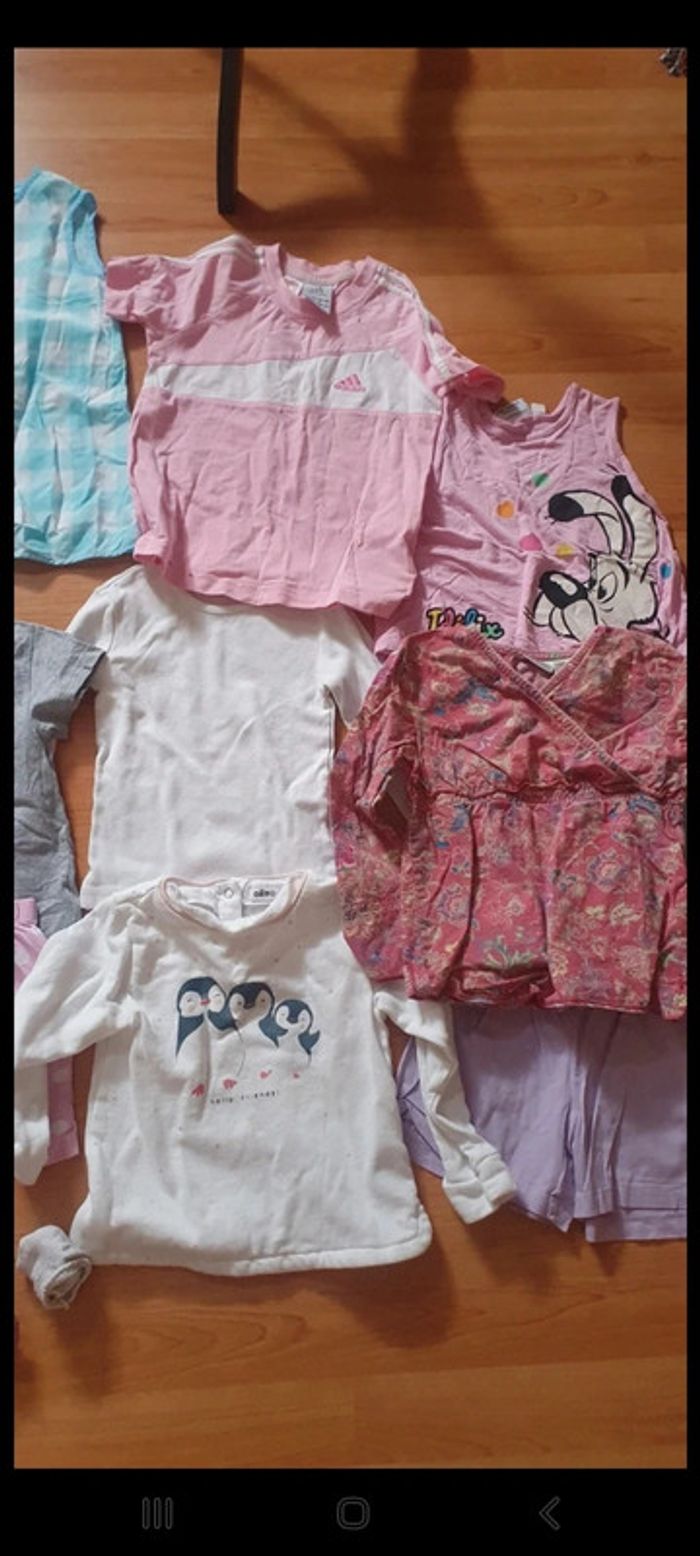 Lot 3/4 ans - photo numéro 3