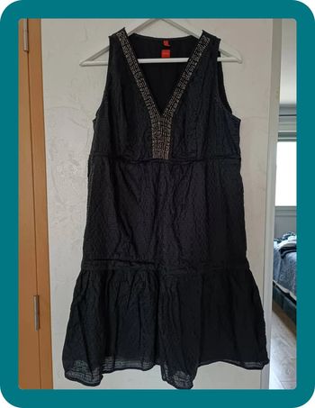 Robe noire Miss Captain